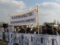 666 şi paşapoartele biometrice: ?Când intră în contact cu soarele, cipurile pot provoca efecte grave? (FOTO)