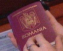 Senatul dezbate introducerea paşapoartelor biometrice. Noua Dreaptă protestează faţă de aprobarea lor