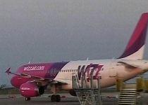 Timişoara. Pasagerii blocaţi 12 ore pe aeroport au fost îmbarcaţi într-o altă aeronavă
