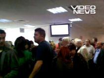 Patronii s-au călcat în picioare la Registrul Comerţului ca să scape de impozitul minim (VIDEO)
