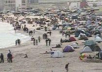 Vama Veche şi Mamaia, asaltate de turişti: 20.000 de oameni, aşteptaţi în minivacanţa de 1 mai (VIDEO)
