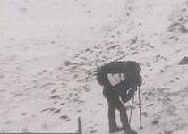 Şase oameni au murit, după ce au fost surprinşi de o avalanşă în Munţii Alpi