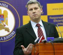 CSM îl atacă pe ministrul Predoiu: incapabil să facă reformă în justiţie 

