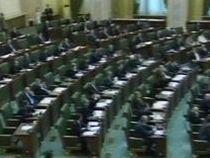 Moţiunea simplă pe tema înzestrării Armatei, respinsă cu 73 de voturi "împotrivă"
