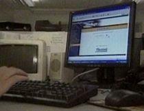 Poliţist constănţean, anchetat, după ce a postat pe Internet documente secrete 