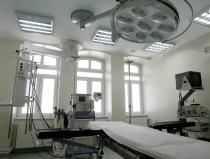 Sesiune de examene terminată pe patul de spital: Zeci de tineri, internaţi din cauza suprasolicitării
