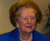 Margaret Thatcher va fi supusă unei intervenţii chirurgicale, după ce şi-a fracturat un braţ