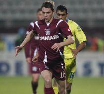 Dinamo ia un rapidist, pe Nicolae Grigore, dar îl poate pierde pe Zicu