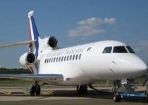 Carla One îl ridică pe Sarkozy la cer. Vedeţi noul avion al preşedintelui francez (FOTO)