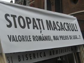 ?Stopaţi masacrul!?: Protestul credincioşilor pentru protejarea Catedralei ?Sf. Iosif?