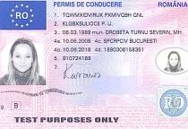 Întrebările de la examenul pentru carnetul de şofer, postate pe site-ul Direcţiei Permise Auto, de luni
