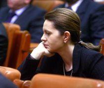 Adriana Săftoiu, nici prietenă, nici duşman cu Elena Udrea. Doar divergenţe de opinie
