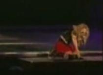 Concert Madonna: Omagiu adus lui Michael Jackson şi muzică ţigănească. Românii au huiduit momentul gipsy