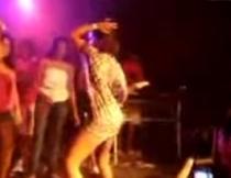 Scandal la o şcoală din Brazilia, după ce o profesoară a dansat lasciv (VIDEO) 