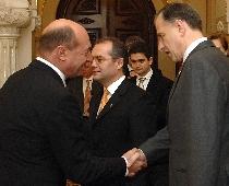 Planuri anti-PDL: Moţiune de cenzură pentru Guvern, comisii de anchetă pentru miniştri