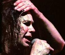 În sfârşit, şofer! Ozzy Osbourne a obţinut permisul de conducere, după 19 încercări