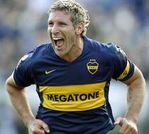 Martin Palermo reuşeşte imposibilul. A dat gol cu capul de la 45 de metri în Boca - Velez 3-2 (VIDEO)