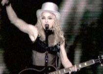 Madonna vrea să-l facă vecin "de lux" pe tânărul ei iubit, Jesus  