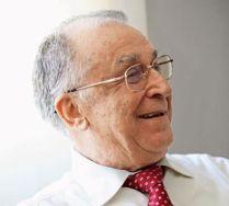Iliescu: Băsescu este preşedintele ?demagogie? şi ?băşcălie? 