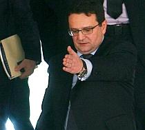 George Maior: Documente secrete, inclusiv de la Interpol au ajuns pe bloguri

