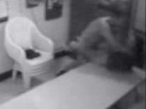 Sex în sala de şedinţe, surprins de camerele de supraveghere - VIDEO