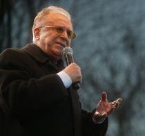 Ion Iliescu acuză  ?jignirile? şi ?grosolăniile? şefului statului