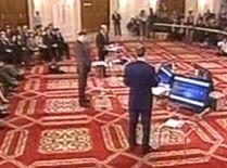 Faptele bune ale candidaţilor Antonescu, Băsescu şi Geoană (VIDEO)
