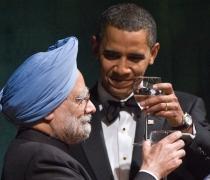 Barack Obama şi soţia sa, Michelle au oferit primul dineu oficial din mandatul de la Casa Albă