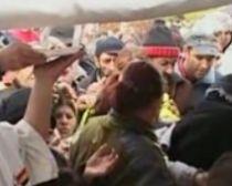 De Ziua Naţională, românii s-au îmbulzit din nou la fasole şi ţuică fiartă (VIDEO)