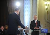 Băsescu şi Geoană, dezbatere pe zece teme de interes naţional (VIDEO)