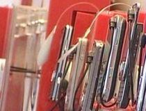 Românii vorbesc mult la telefon: Peste 23 miliarde de minute, numai în primele şase luni ale anului