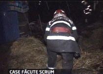 Incendii în Argeş şi în apropiere de Sibiu. O familie a rămas fără locuinţă