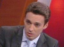 Mircea Badea: Băsescu îi vrea pe liberali în guvern ca să aibă pe cine să dea vina (VIDEO)