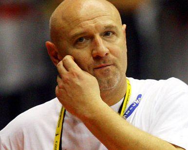 Herbert Muller, favorit să îi ia locul lui Radu Voina la cârma naţionalei feminine de handbal a României