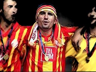 Hagi le-a interzis elevilor de la Academia de Fotbal să asculte manele. "Artiştii" se simt discriminaţi