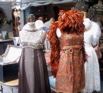Moda vintage- un stil de viaţă. Afacerile cu haine de epocă, prind avânt pe internet