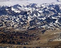 Tibet va avea cel mai înalt aeroport din lume- la 4436 metri
