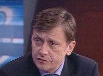 Crin Antonescu: E nevoie de o "limpezire" în PNL. Nu mă aflu în situaţia unui lider contestat (VIDEO)