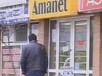 Timişoara. Casa patronului unui magazin de bijuterii a fost jefuită. Hoţii au fugit cu 100.000 de euro
