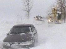 Codul Galben intră în vigoare: În unele zone, ninsorile au creat deja probleme. Vezi prognoza meteo