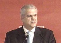 Năstase candidează la şefia PSD, dar nu şi la preşedinţie: Vă iubesc chiar dacă nu mă votaţi (VIDEO)