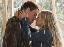 "Avatar" pierde prima pozţie în box-office-ul nord american, în faţa dramei romantice ?Dear John?