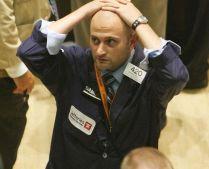Datoria zonei euro preocupă Dow, care coboară sub cota 10.000
