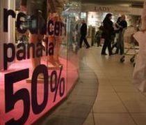 Atenţie la solduri: ANPC a amendat sute de comercianţi care nu au respectat legea reducerilor sezoniere