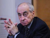 Quintus, la un pas de demisie din fruntea comisiei de statut PNL. Antonescu vrea să candideze pe bază de moţiune
