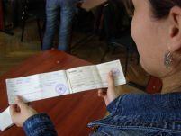Ministrul Muncii propune încălcarea legii: Alocaţie doar pentru copiii din familii sărace