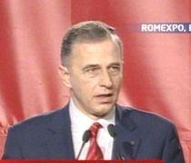 Geoană: "Vă cer să stăm uniţi! Se vrea dezbinarea partidului, din exterior"
