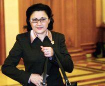 Jumătate din oamenii lui Geoană devin vicepreşedinţi. Ponta, bătut de Andronescu la număr de voturi primite