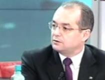 Emil Boc, despre cum a păcălit sistemul: M-am angajat ca să nu mă ia în armată (VIDEO)
