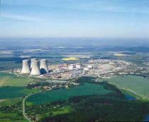 Românii care lucrează la negru la o centrală nucleară din Cehia au blocat intrarea în clădire
